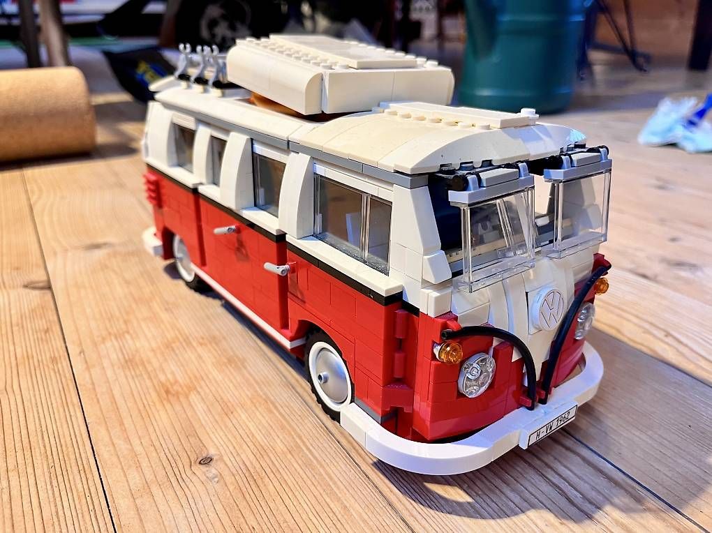 Lego Kit di costruzioni: LEGO Creator VW Bus 10220 – Usato da Richterswil venduto da Traemlis