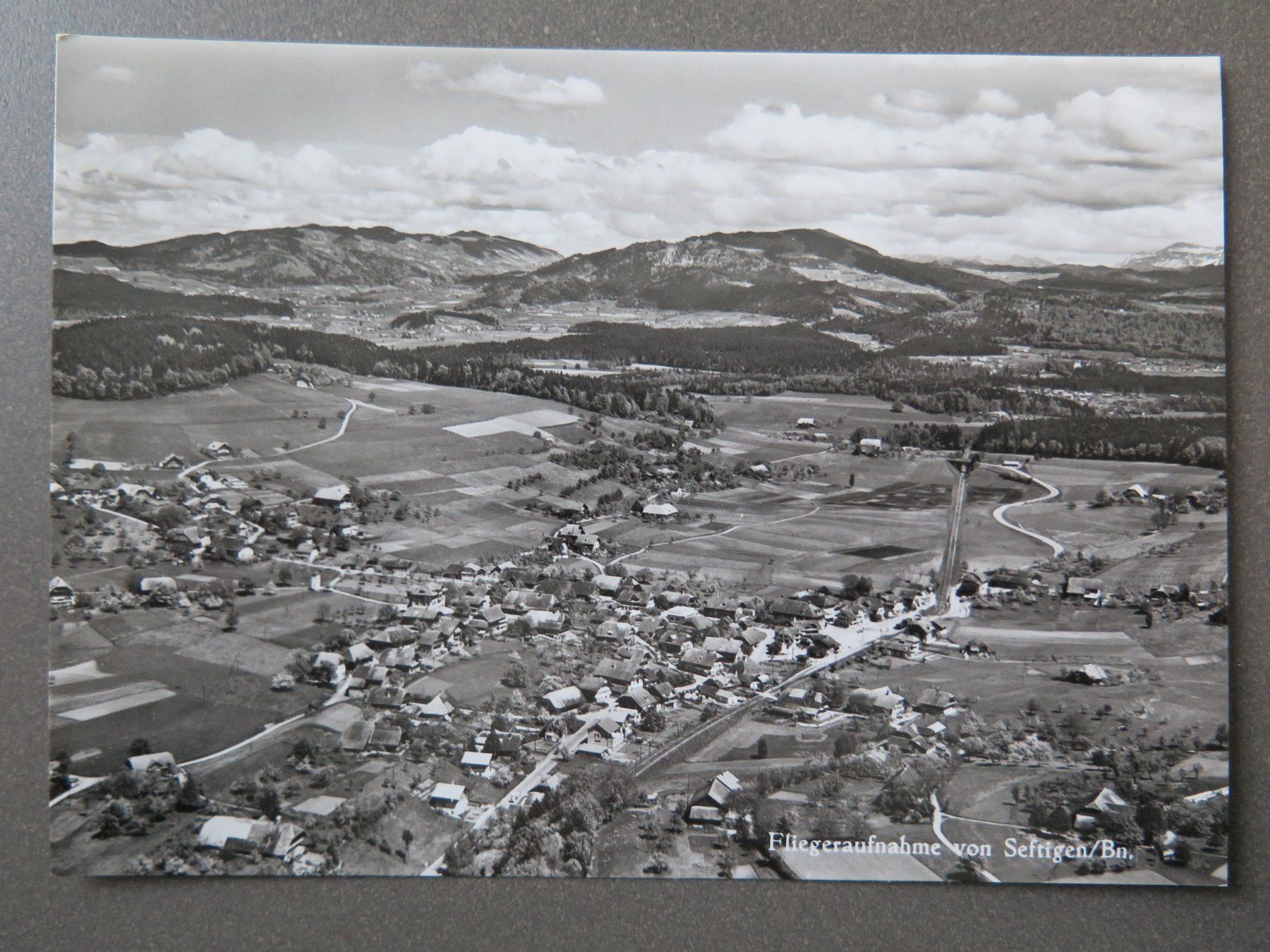 Cartoline postali: SEFTIGEN - FLIEGERAUFNAHME – Usato da Wittenbach venduto da lipasal