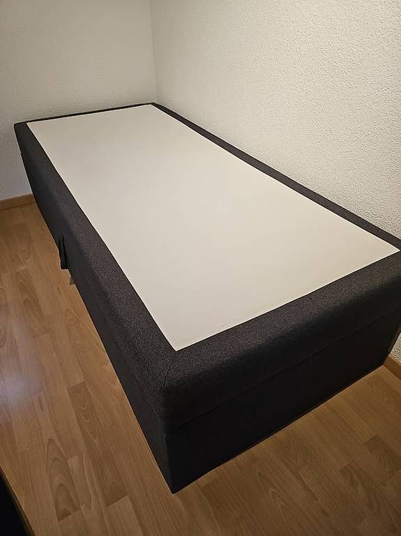 Betten: Bett mit Stauraum – Gebraucht aus Thun von Sir09