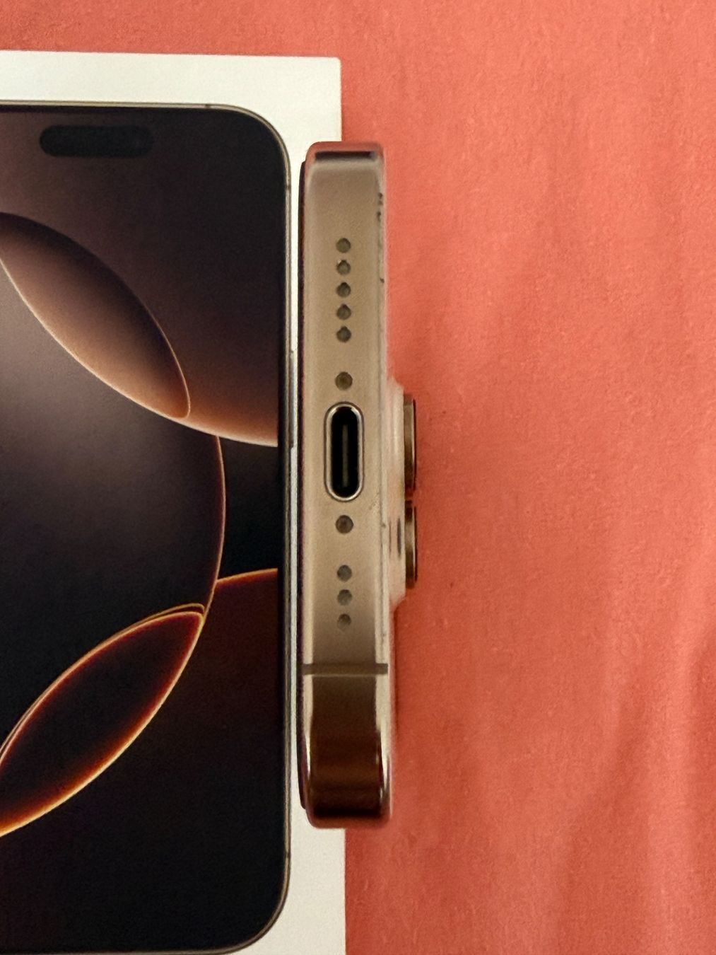 Apple Telefoni cellulari / Smartphones: iPhone 16 Pro 128GB Gold – Usato da Blonay venduto da IGORN 5