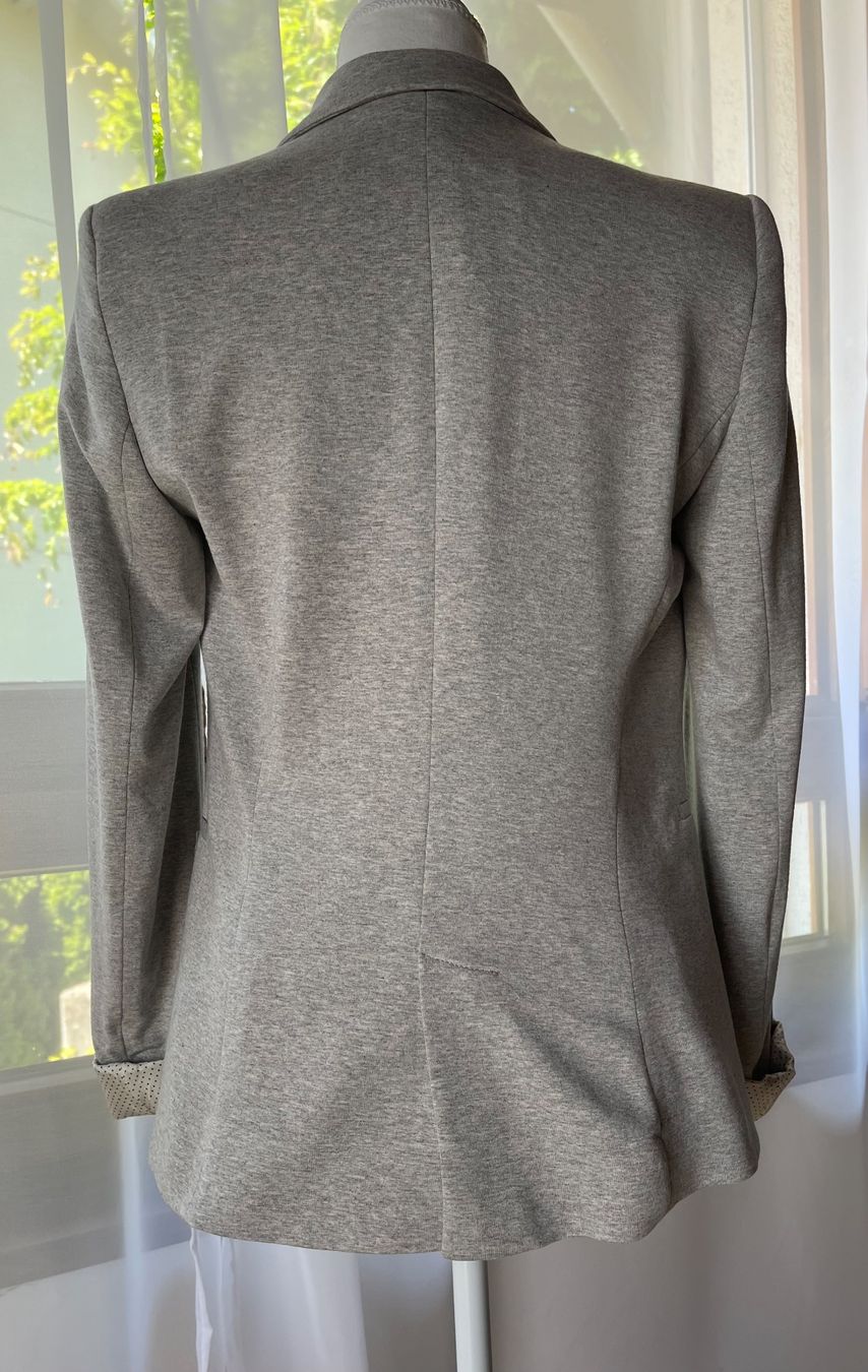 Zara Giacche: Blazer Zara – Usato da Läufelfingen venduto da B_C_Sch. 1