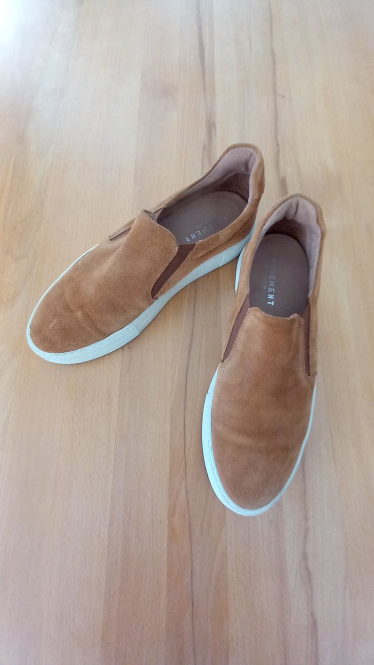 Scarpe da donna: Slipper Pavement Wildleder Gr 38 braun – Usato da Eggersriet venduto da Taylorjam 3