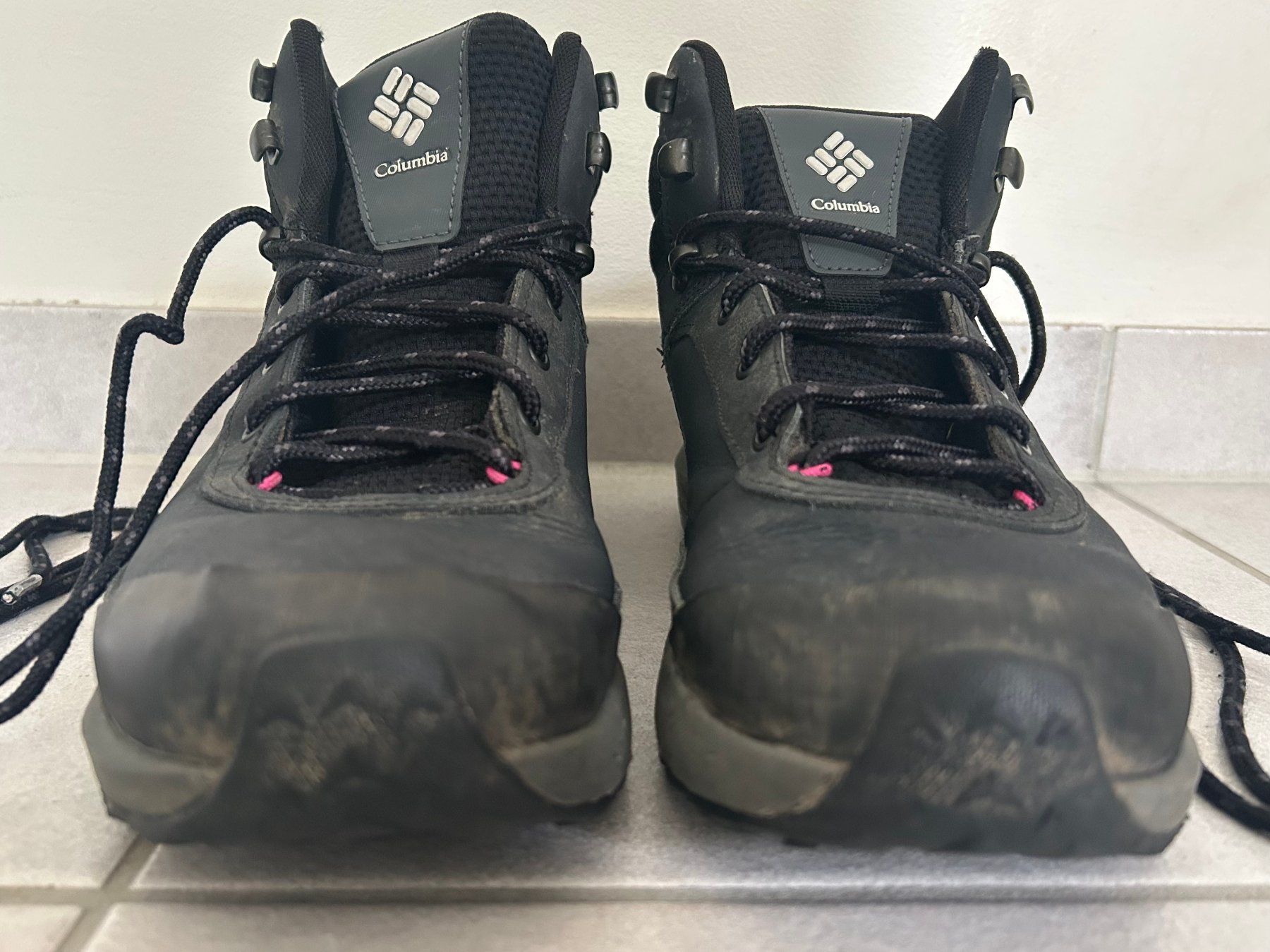 Columbia Scarpe da donna: Columbia / Wanderschuhe (Gr.41) – Usato da Dietlikon venduto da Mankai 1