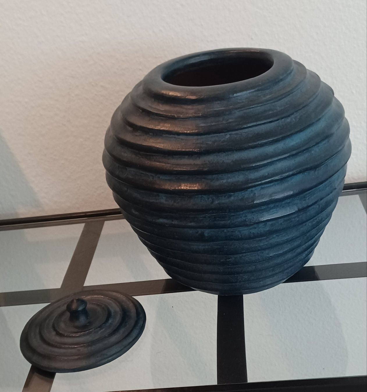 Alle Dekorationen: Eye-Catcher - dekoratives Tongefäss – Gebraucht aus Zollikerberg von Nicolino8 2