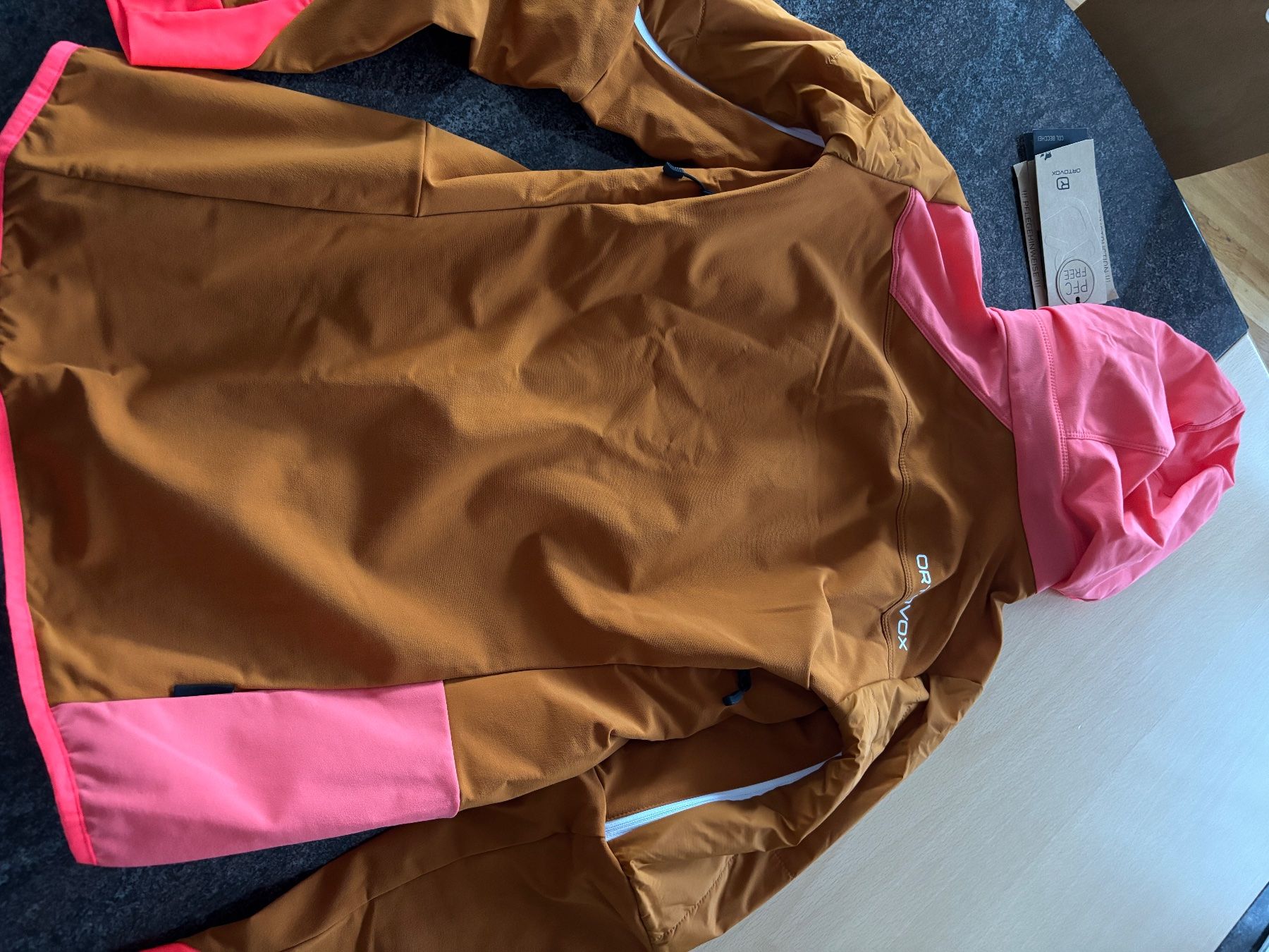 Ortovox Giacche: Ortovox Jacke Gr.M – Nuovo e nell'imballaggio originale da Hasliberg-Hohfluh venduto da Adbu13 2