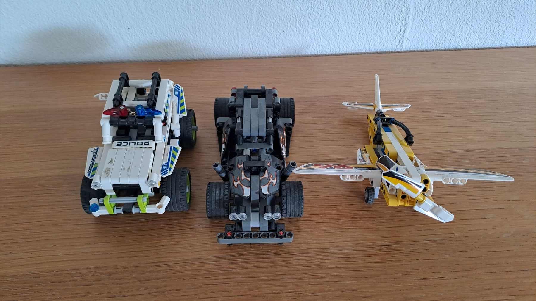 Lego Jouets: Lego Technic 42047 42046 42044 – D'occasion à Unteriberg par 12Schneehasen