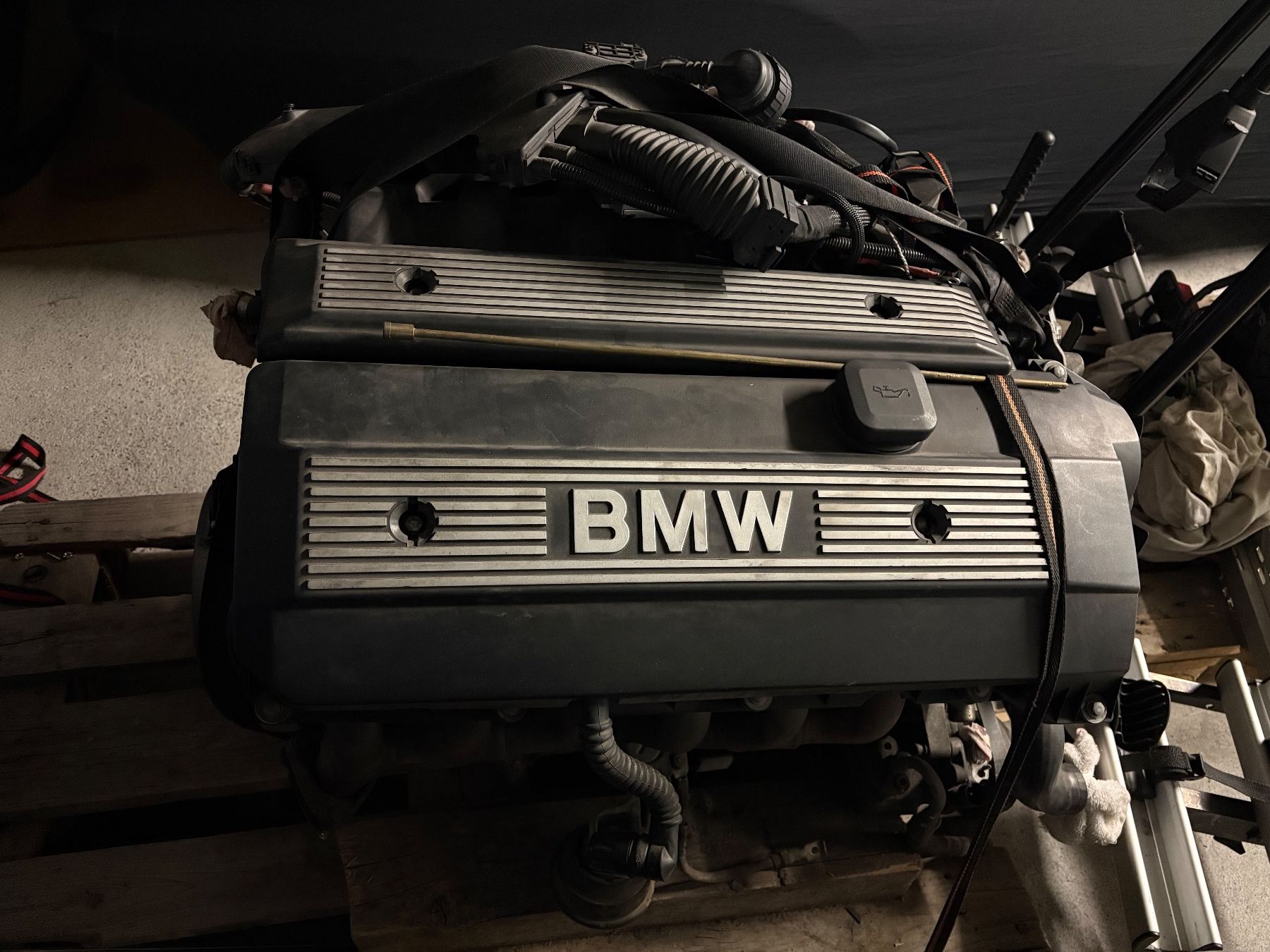 BMW Motori: BMW E36 Motor 323ti 170PS – Usato da Siebnen venduto da Alpina73