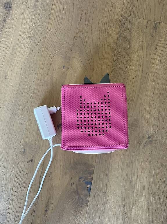 Spielzeuge: Toniebox pink inkl. Ladekabel – Gebraucht aus Jona von san_f22r 1