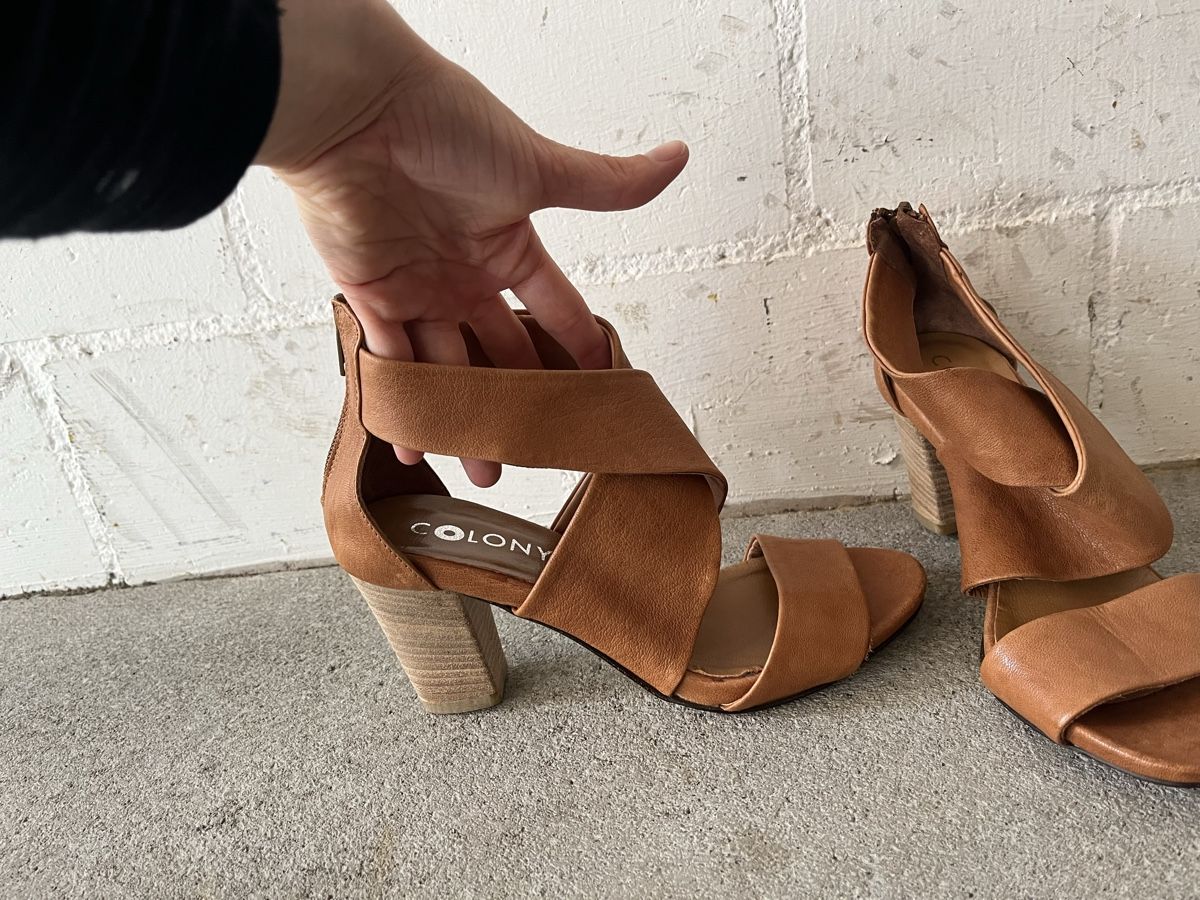 Scarpe da donna: Damen Colonis Leder Sandalen – Nuovo (secondo la descrizione) da Uster venduto da runja03