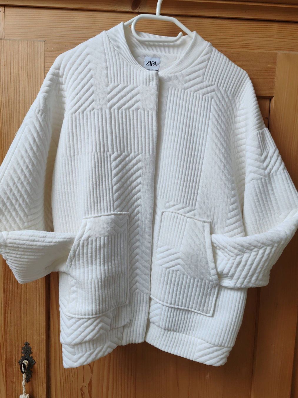 Zara Giacche: Neuwertige Oversize-Jacke von Zara – Nuovo (secondo la descrizione) da Egnach venduto da bgdo26