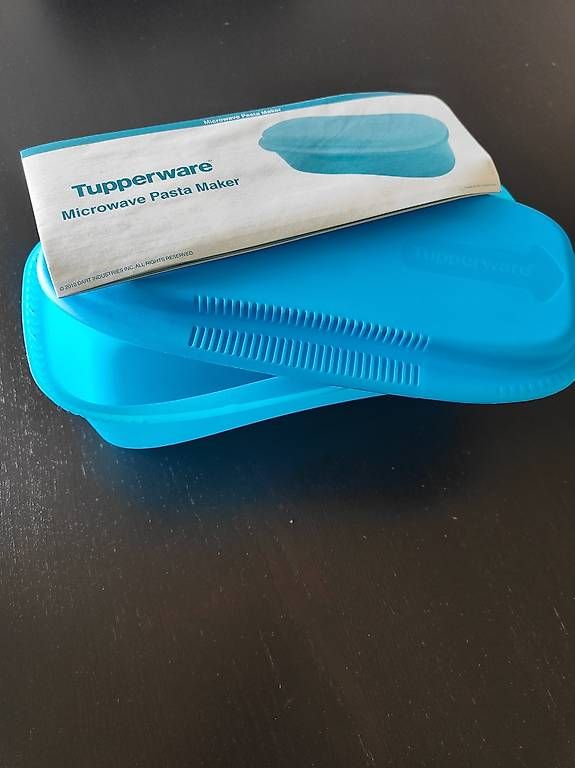 Tupperware Behälter & Ähnliches: Cuiseur à spaghetti pour micro-ondes Tupperware Neuf – Gebraucht aus Genève von sop_kbp2