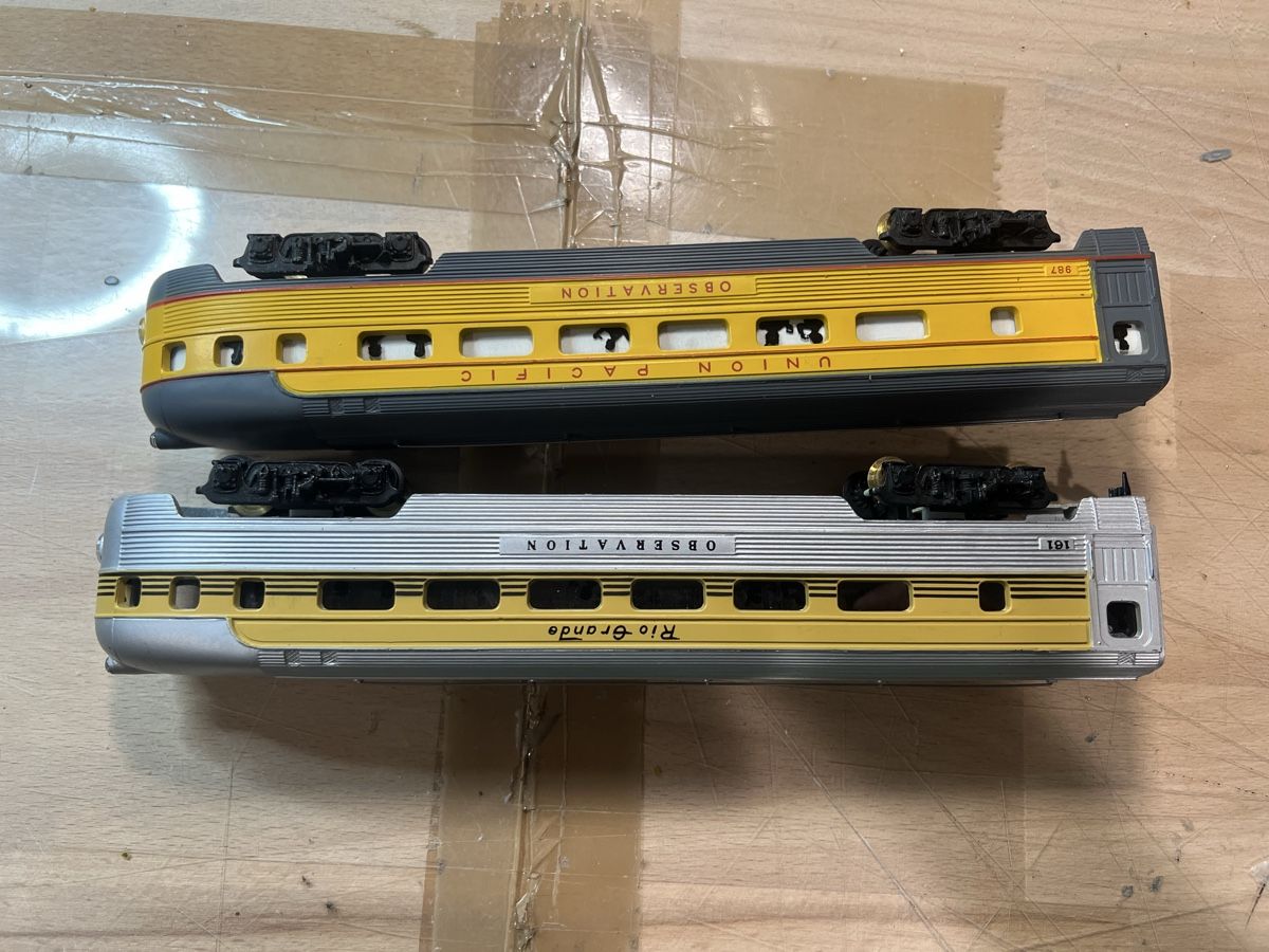 Modellini di ferrovie: US Personenwagen  – Usato da Dübendorf venduto da Troggy 2
