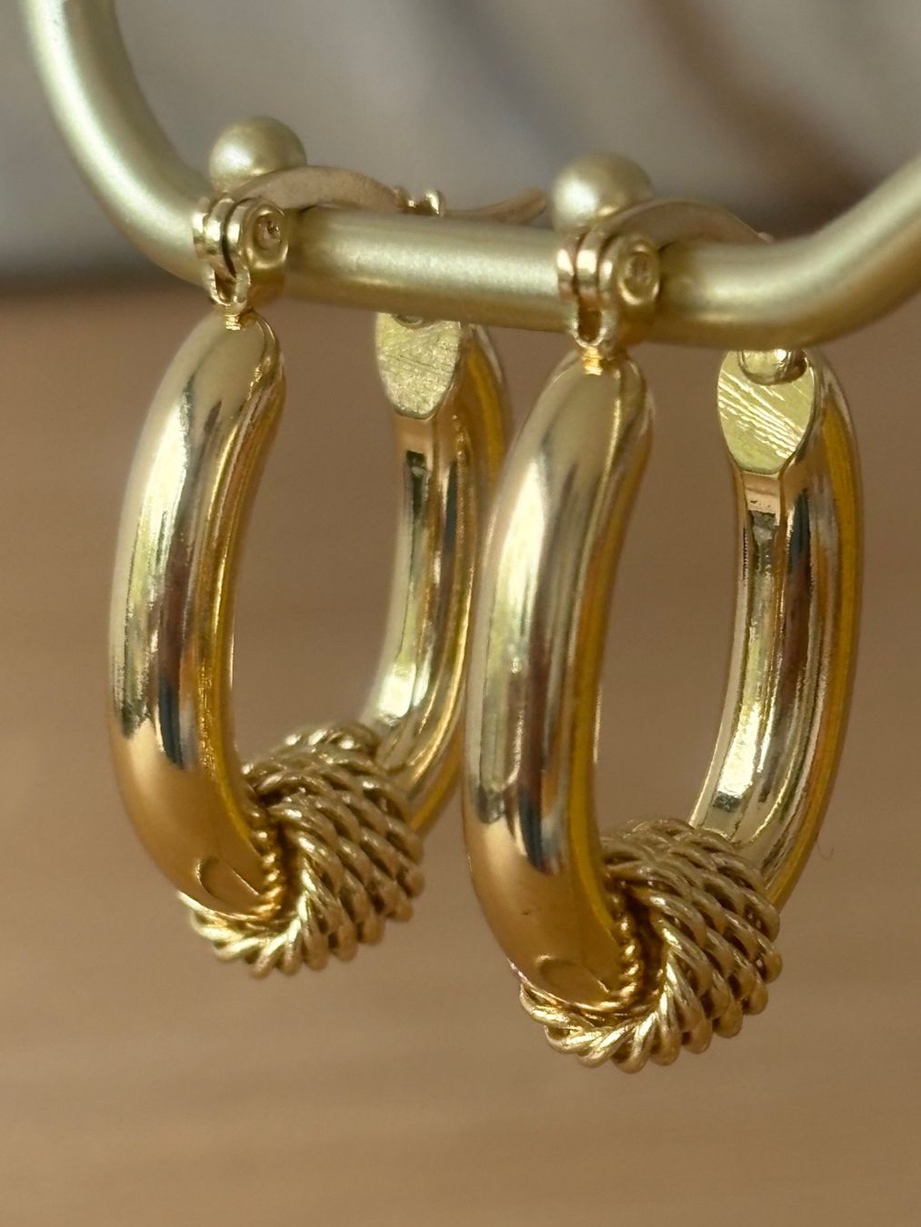 Orecchini pendenti & Orecchini a lobo: Edelstahl Elegante Creolen Ohrschmuck  Farbe:Silber – Nuovo (secondo la descrizione) da Biel-Bienne venduto da Roserosse13 1