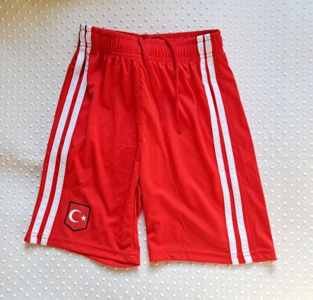 Neu! Rote Sportshorts Türkei Sommer Gr. 140