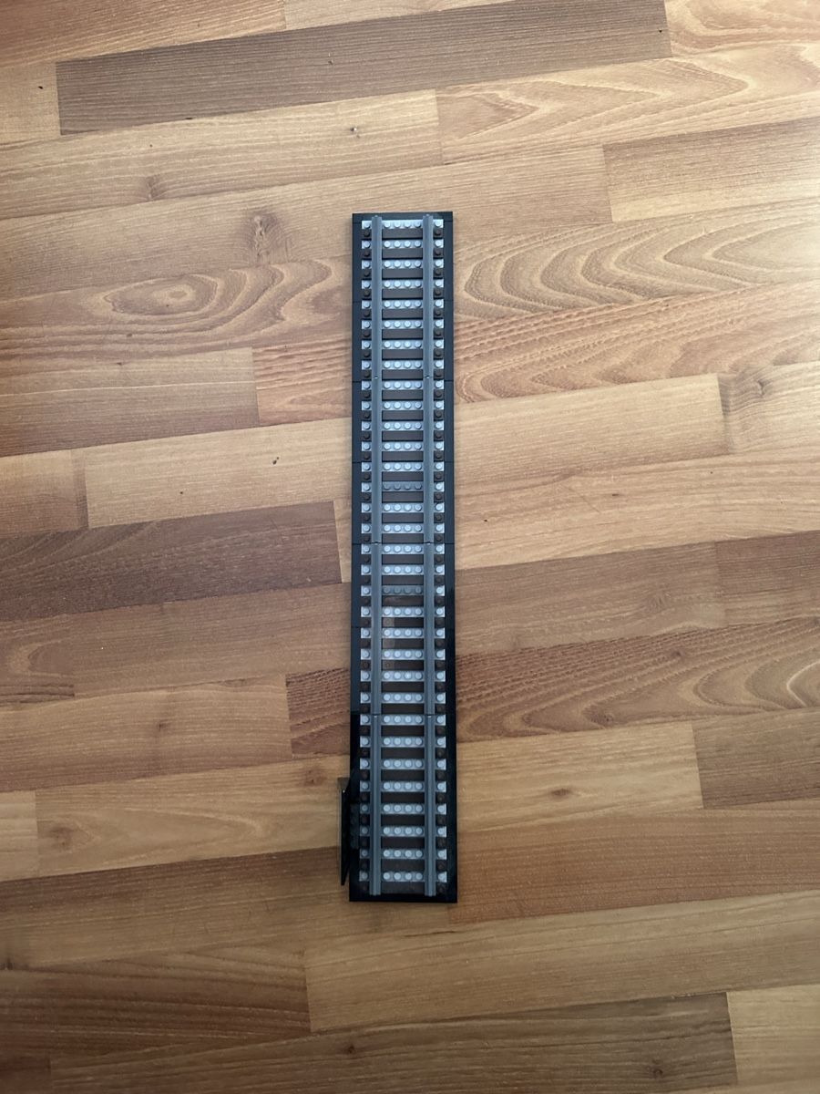 Lego Kit di costruzioni: Lego Crocodile Lokomotive  – Usato da Horw venduto da kea_5fk9 3