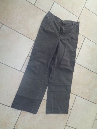 Hose  B.S. Casuals  Grösse 46