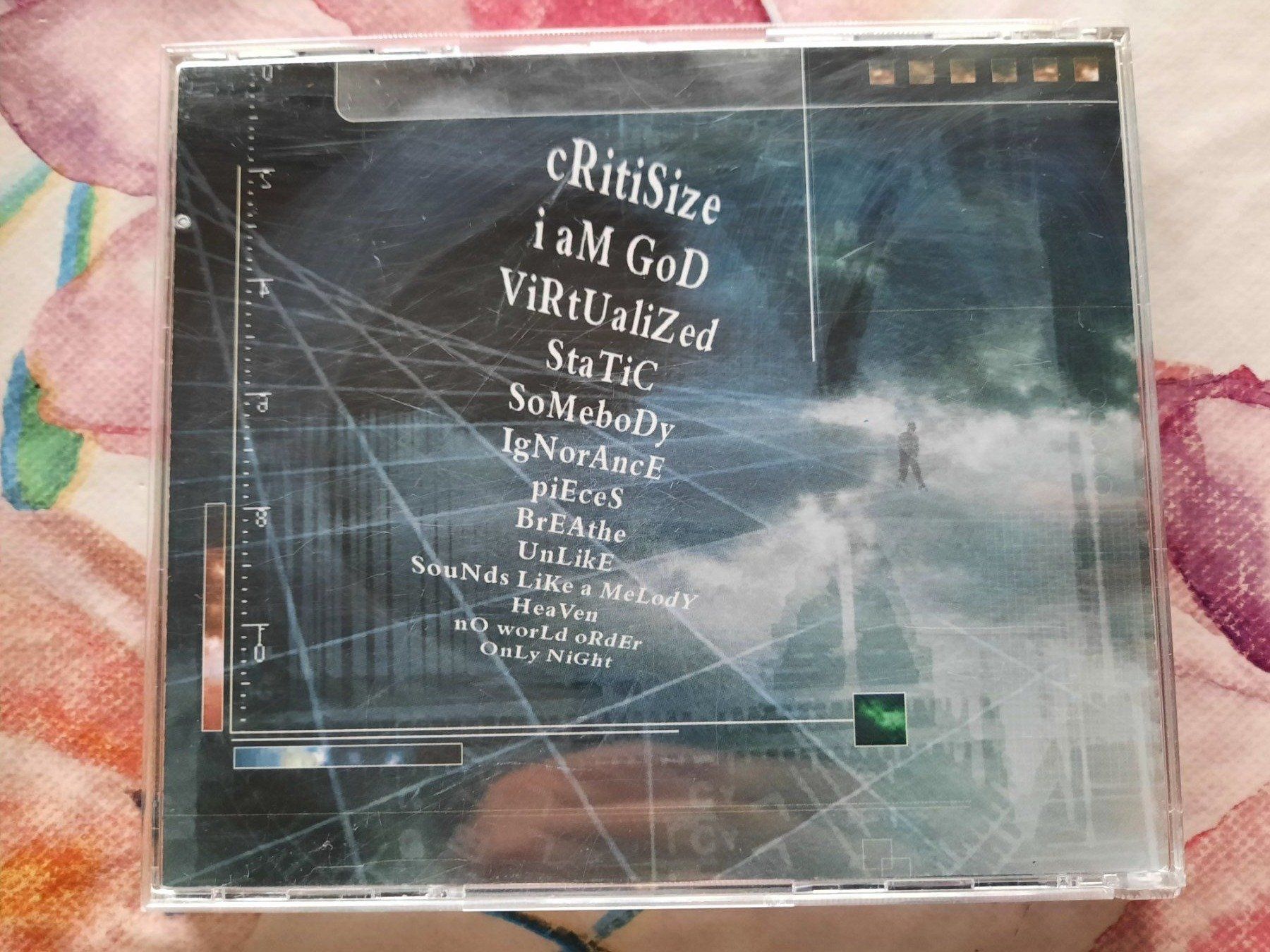 CDs: CD A_Life (Divided) - Virtualized – Gebraucht aus Pully von bro_n52j 1