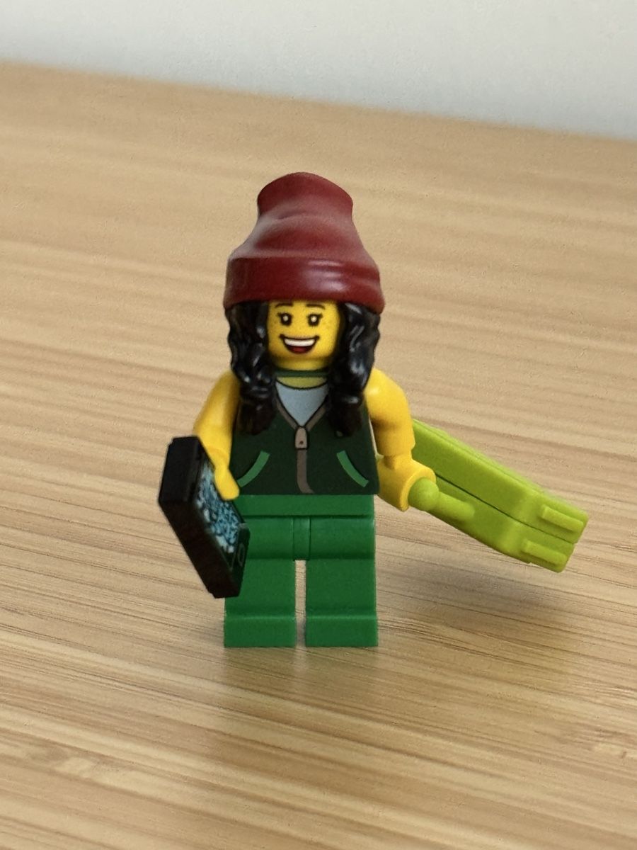 Lego Statuette: LEGO Minifigur mit Koffer – Usato da Neuhausen am Rheinfall venduto da Laghi