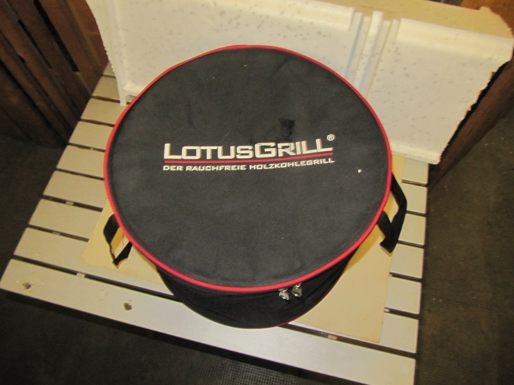 Lotusgrill Grills: LOTUS Tischgrill mit Tasche – Gebraucht aus Basel von stefan4057 2
