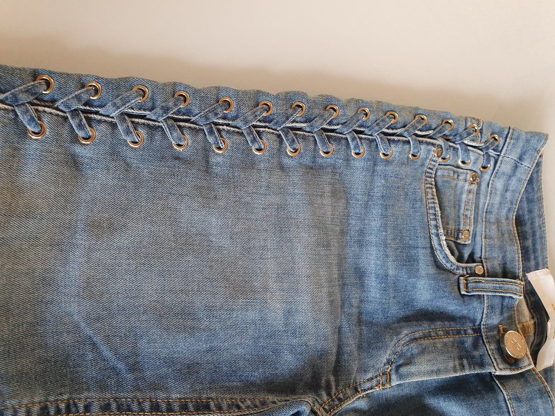 Franchi Jeans: Jean Slim ELISABETTA FRANCHI, 27 US – Neu (gemäss Beschreibung) aus Grand-Lancy von kri_qk5y 5