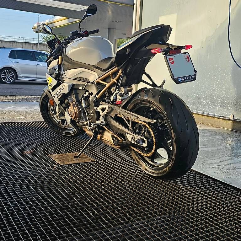 Strada: BMW S1000 R  – Usato da Choëx venduto da Jul_sa 2