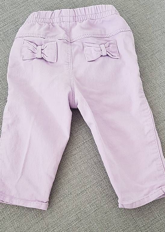 Benetton Pantaloni: Hose Benetton Grösse 62 – Usato da Bülach venduto da Best-Touchdown 1
