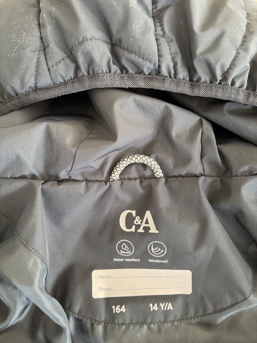 C&A Giacche & Cappotti: Steppjacke mi Kaputze – Usato da Degersheim venduto da 8sven 2