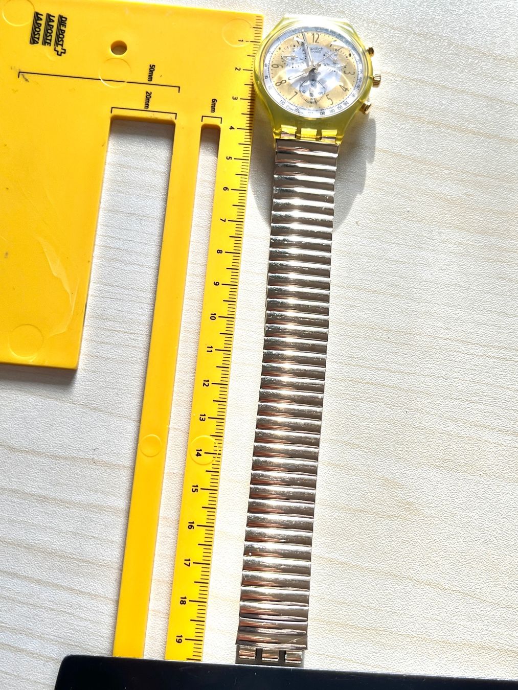 Swatch Orologi: Swatch Chronograph Uhr Goldig-Gelb – Usato da Grenchen venduto da chththl 9