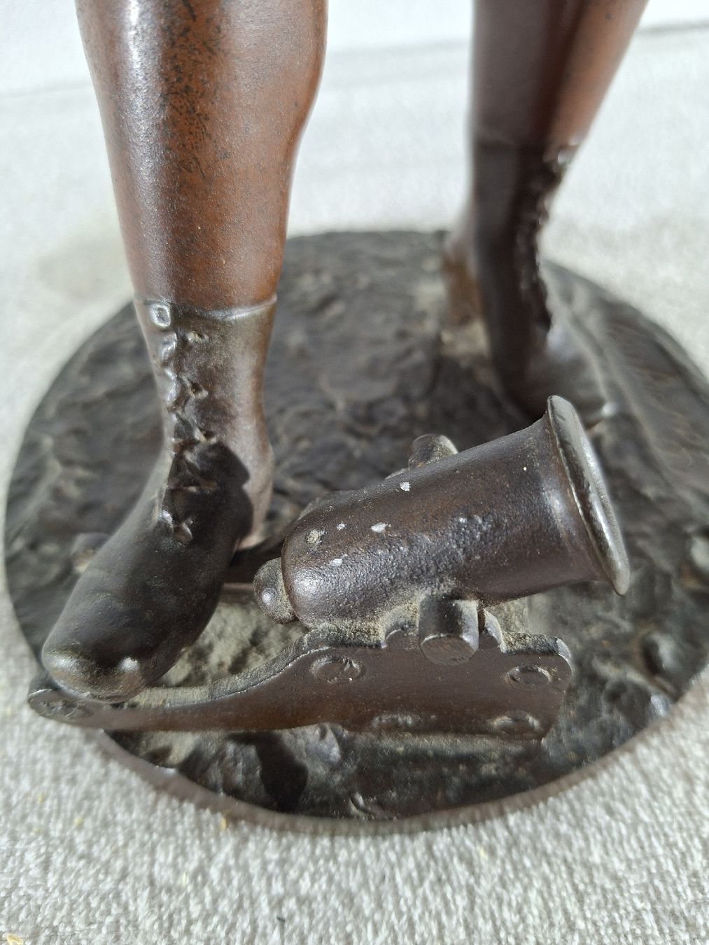 Sculture & Statue: Bronze signiert "Lavergne" – Usato da Grindelwald venduto da carro5 5