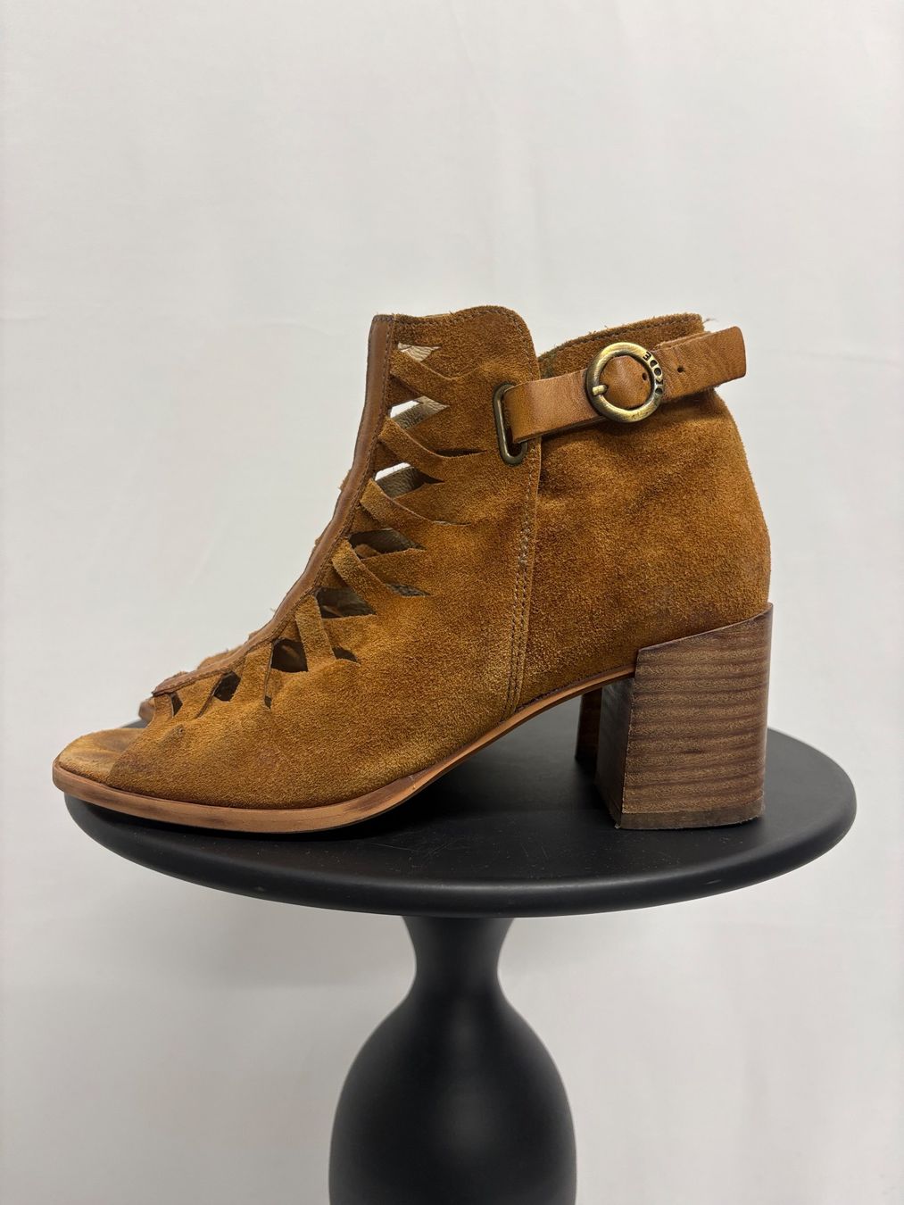 Scarpe da donna: Dkode Braune Wildleder Stiefeletten mit Absatz Gr. 36 Boho – Usato da Regensdorf venduto da secondchancefashion