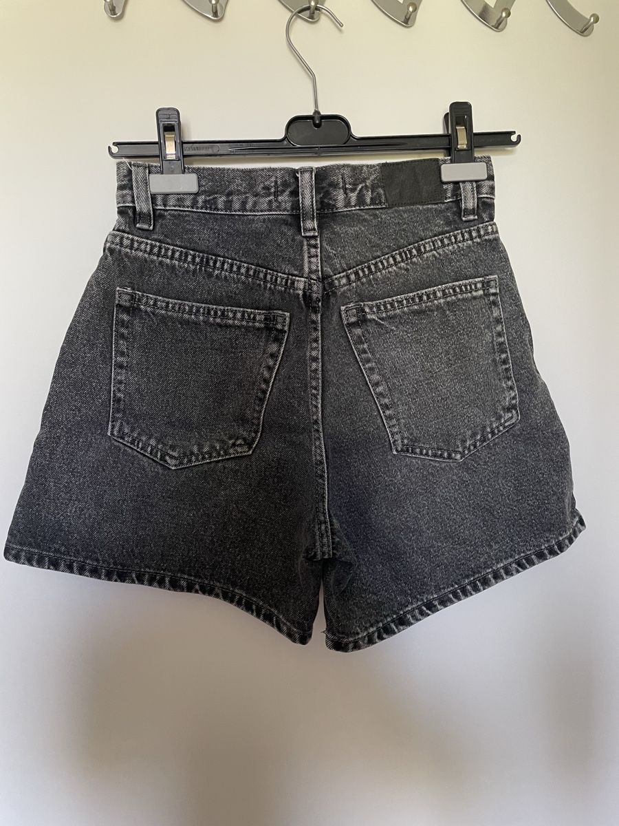 Pull&Bear Jeans: Shorts denim  – Gebraucht aus Nottwil von rah_8xqg 1