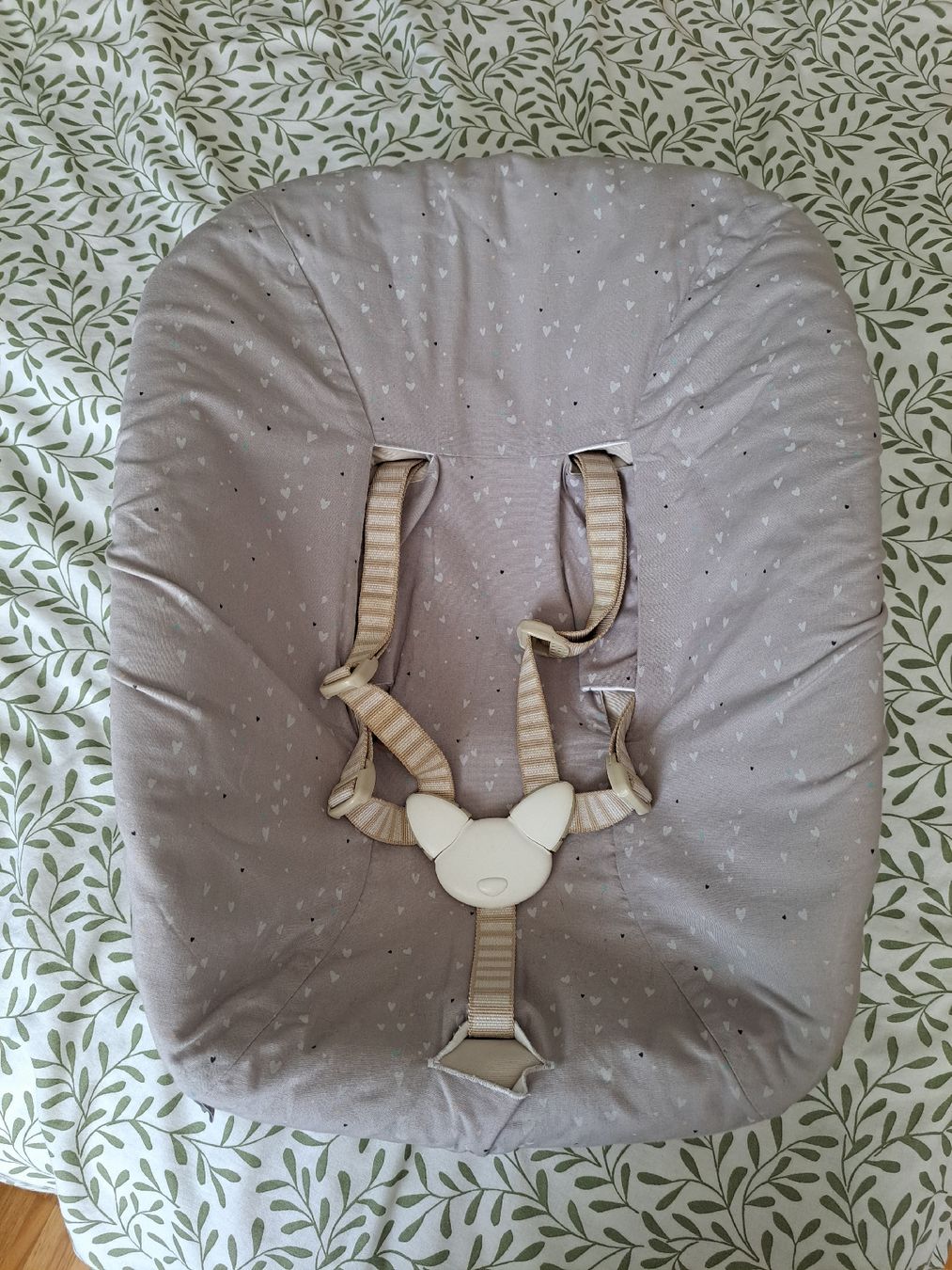 Stokke Hochstühle: Stokke Tripp Trapp Newborn Set  – Gebraucht aus Grosshöchstetten von rosa.leo