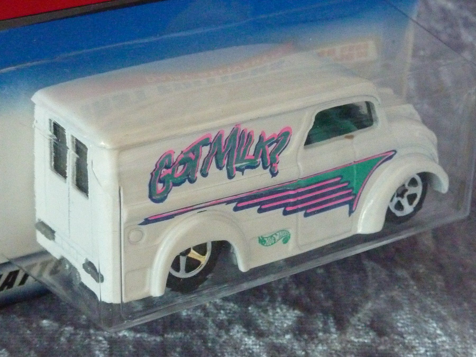 Hot Wheels Modellini d'auto: Dairy Delivery First Edition 1998  1:64 – Nuovo e nell'imballaggio originale da Dürrenäsch venduto da Cobra1ch 3