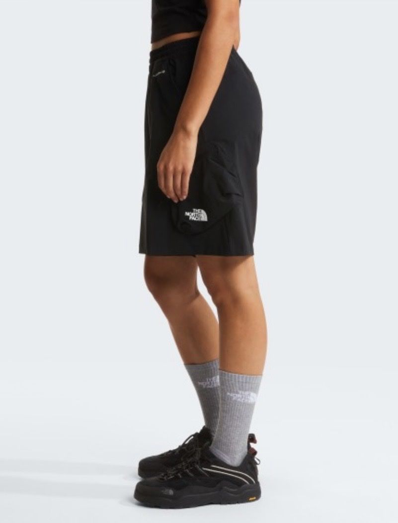 North Face Pantaloni: The North Face Shorts Damen – Nuovo (secondo la descrizione) da Oberrieden venduto da naanuu 2