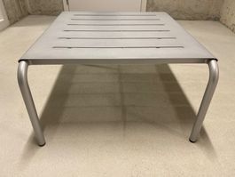 Gartentisch aus Aluminium, Top Zustand, ideal für Sommer!
