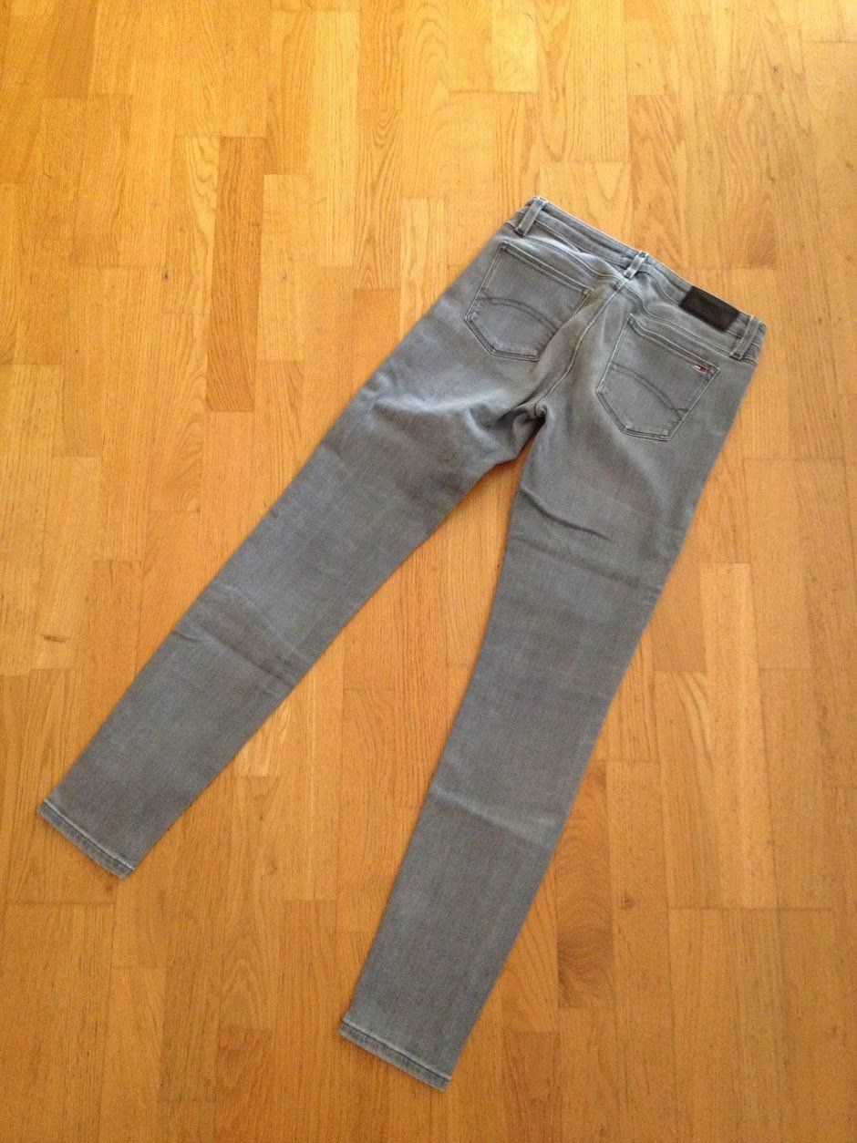 Tommy Hilfiger Jeans: Jeans Hilfiger Denim – Gebraucht aus Dübendorf von Fip05 4
