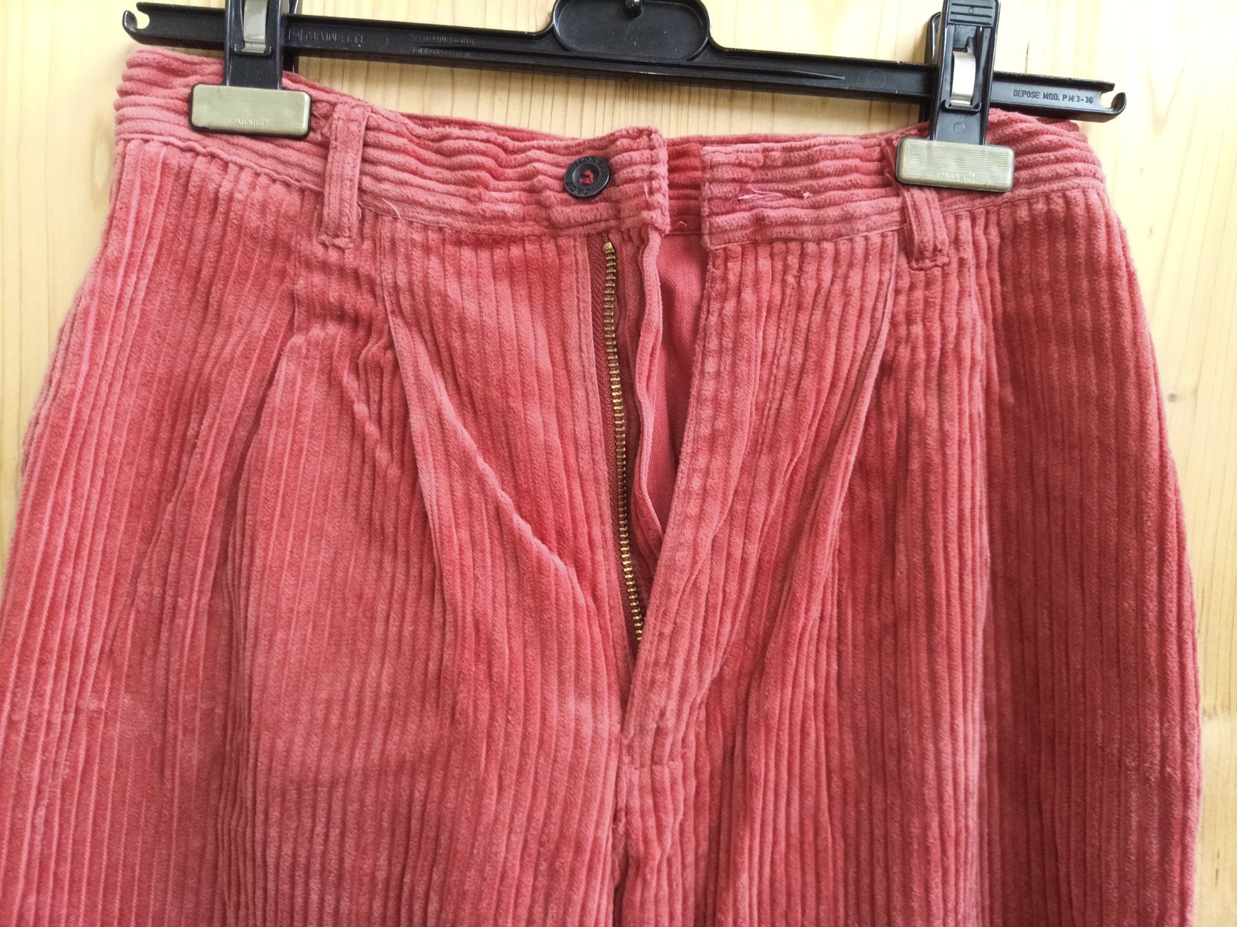 Pantaloni: Rote Cordhose – Nuovo (secondo la descrizione) da Wängi venduto da Ladys_First 2