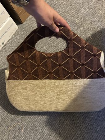 Sac à main neuf, élégant et original!