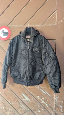 Bomber Jacke Apha INDUSTRIES