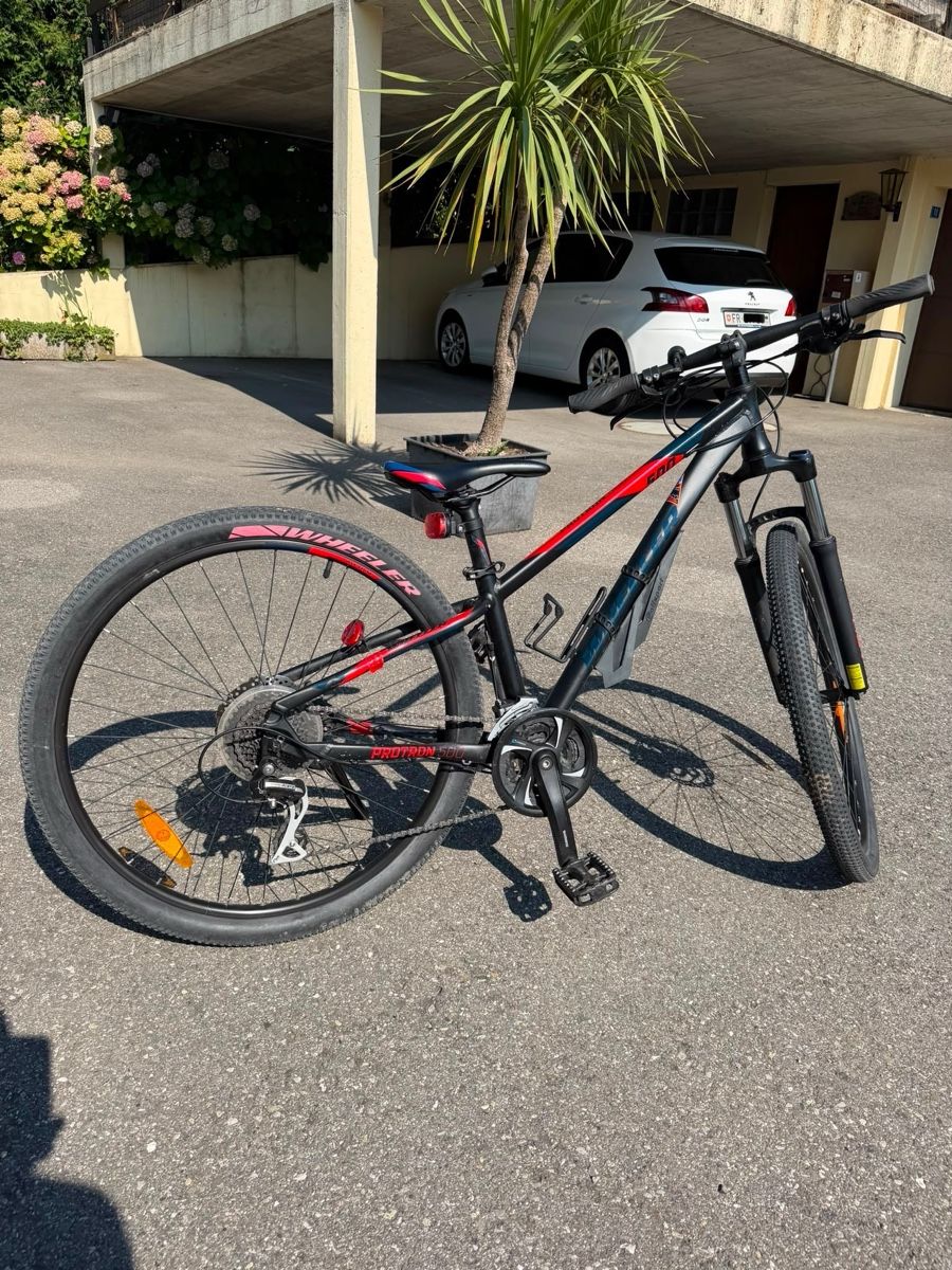 Velos: Vélo garçon  – Gebraucht aus Estavayer-le-Lac von gae_z9jm 1