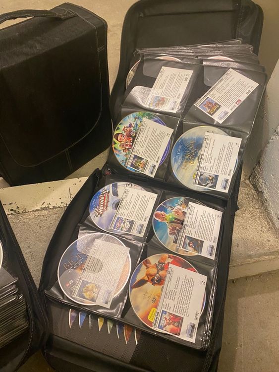 Über 300 DVD + DVD Player Kaufen auf Ricardo