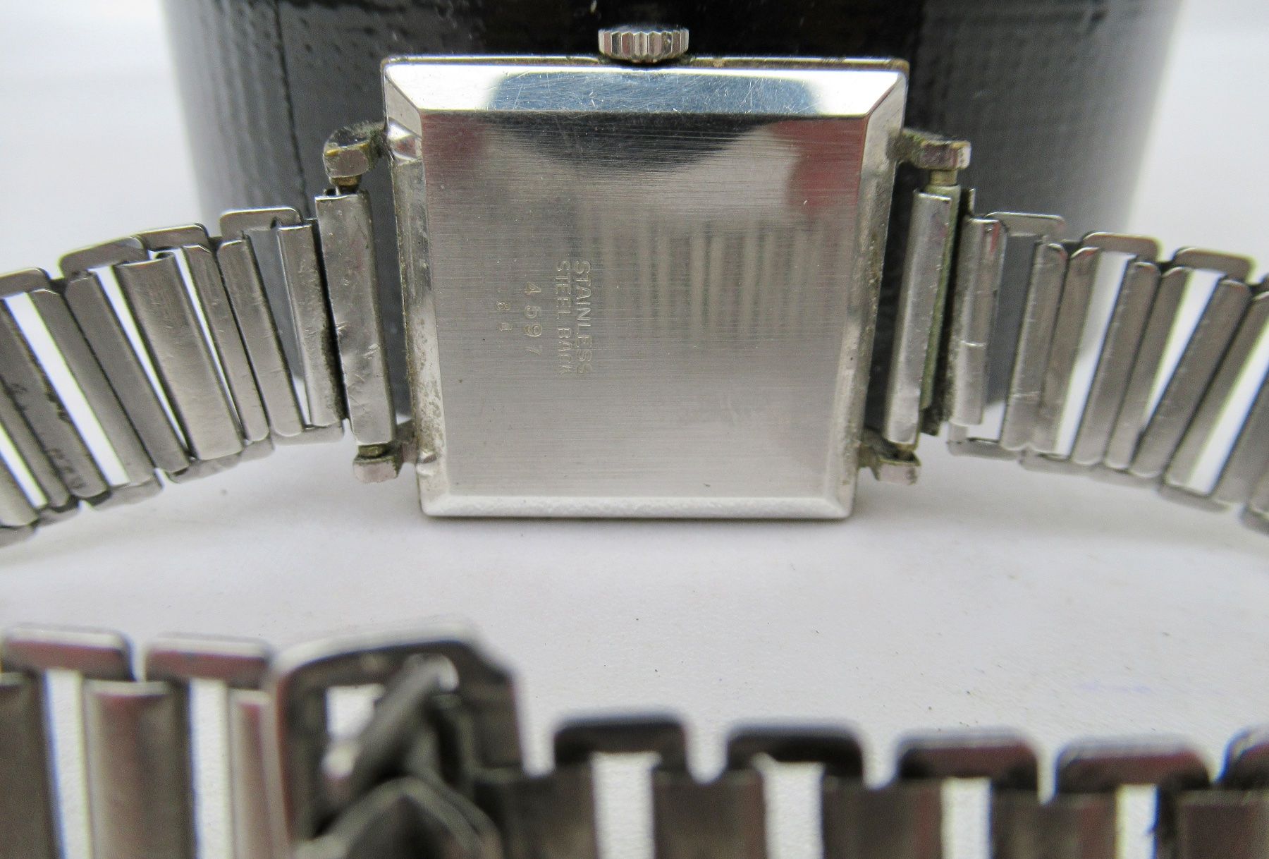 Orologi: Armbanduhr Consul – Usato da Bern venduto da Colligentes 3