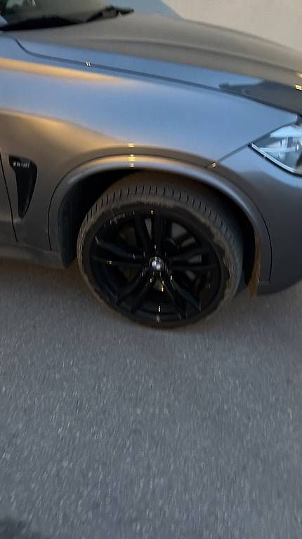 Automobili: BMW X5 M50d  – Usato da Samedan venduto da Morin1 2