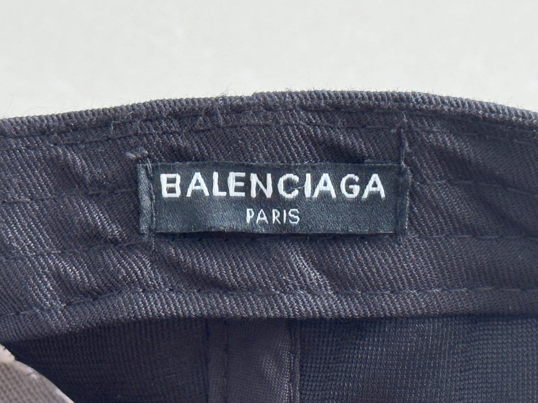 Balenciaga Copricapi, berretti & cappellini: Limited Balenciaga Cap WFP 2017 – Nuovo (secondo la descrizione) da Bern venduto da hoshone 4