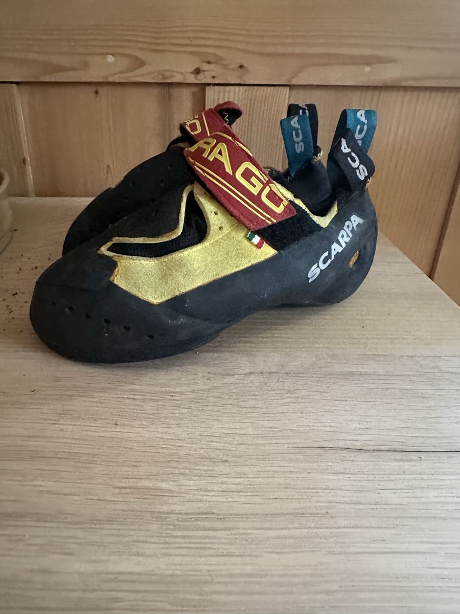 Scarpa Herrenschuhe: Kletterschuhe SCARPA DRAGO Grösse 37 gebraucht – Gebraucht aus Signau von Luuuukaaaaass 3