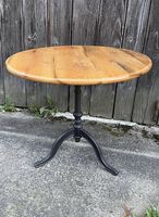 Bistro Tisch, massiv, Vintage Stil, Top Zustand