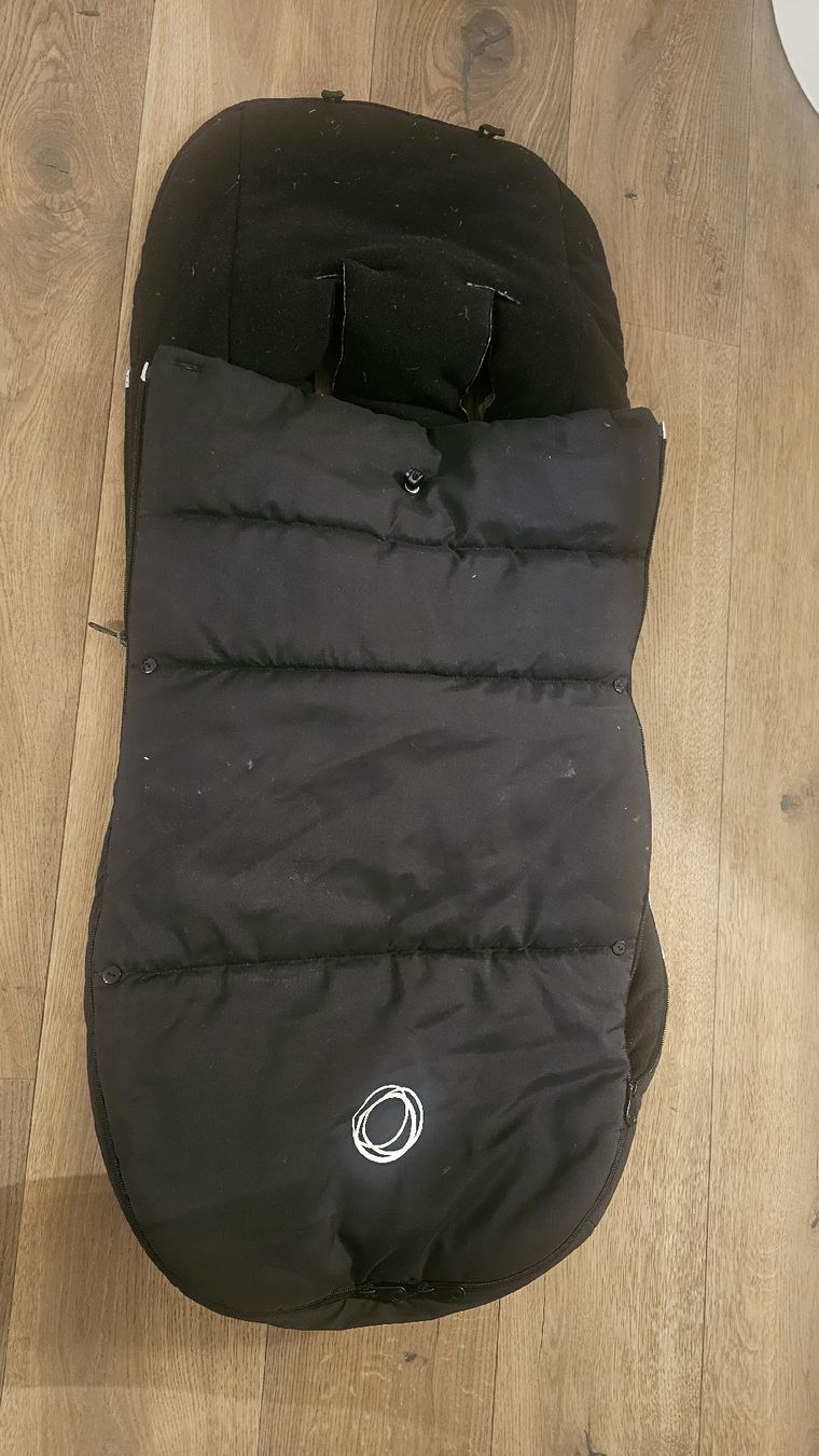 Bugaboo Sacchi a pelo: bugaboo Footmuff Winter Cover – Usato da Baar venduto da fraj1