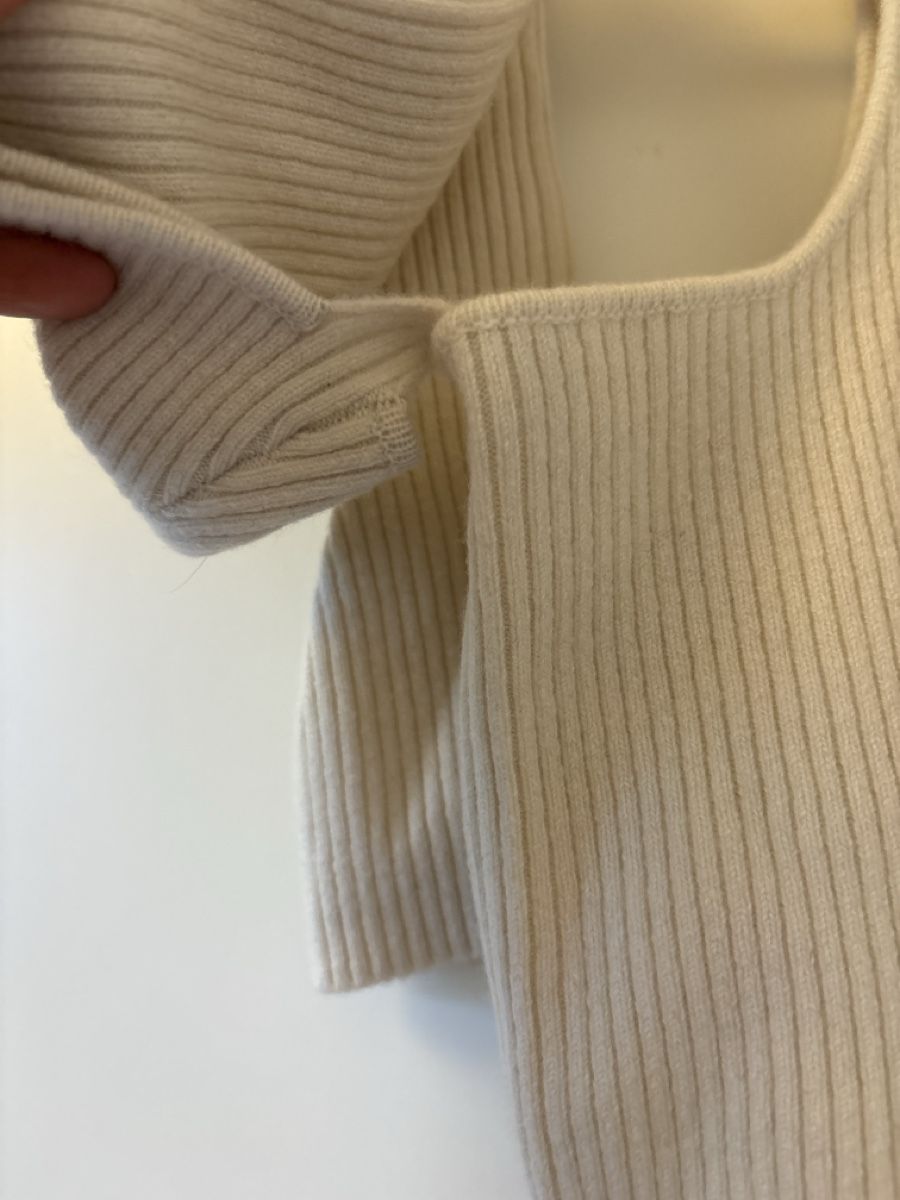 Top: Jacob Lee Cashmere Cut-Out Top – Nuovo e nell'imballaggio originale da Oberhasli venduto da ani_97f7 1