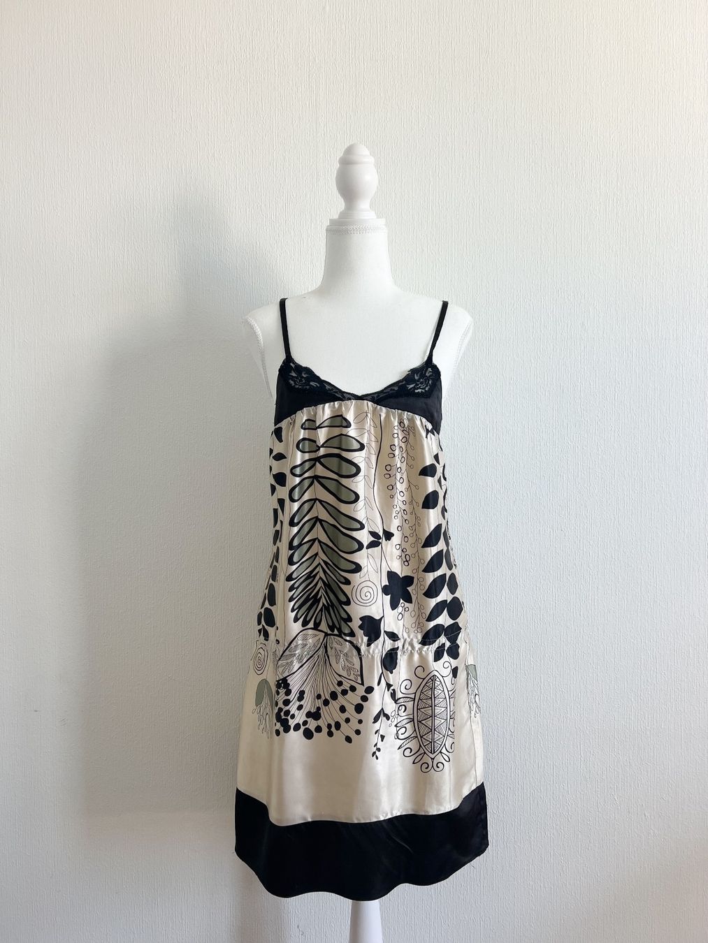 Vestiti: Robe d'été – Usato da Lausanne venduto da Greenbyaudrey