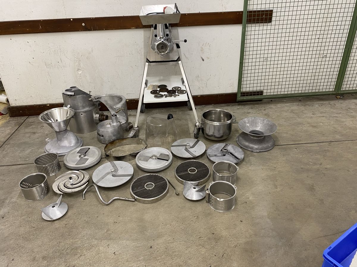 Küchengeräte: Universalmaschine – Gebraucht aus Dietikon von dia_y8y5 4